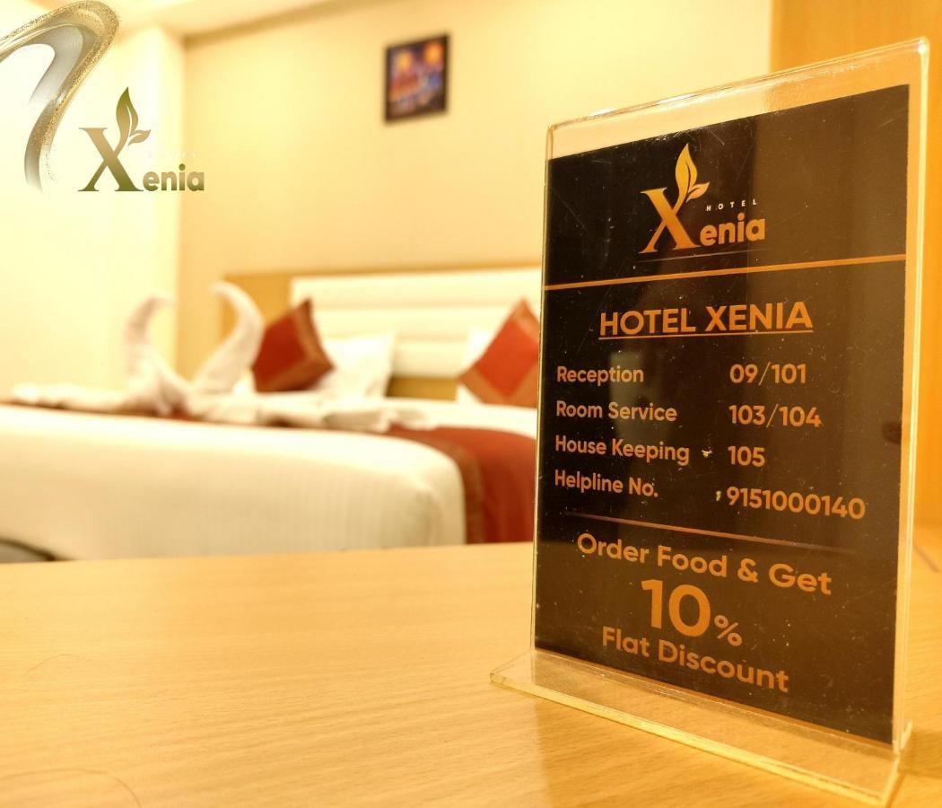 Hotel Xenia バラナシ エクステリア 写真