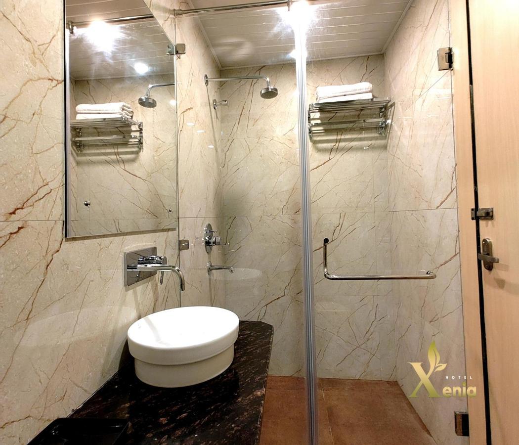 Hotel Xenia バラナシ エクステリア 写真