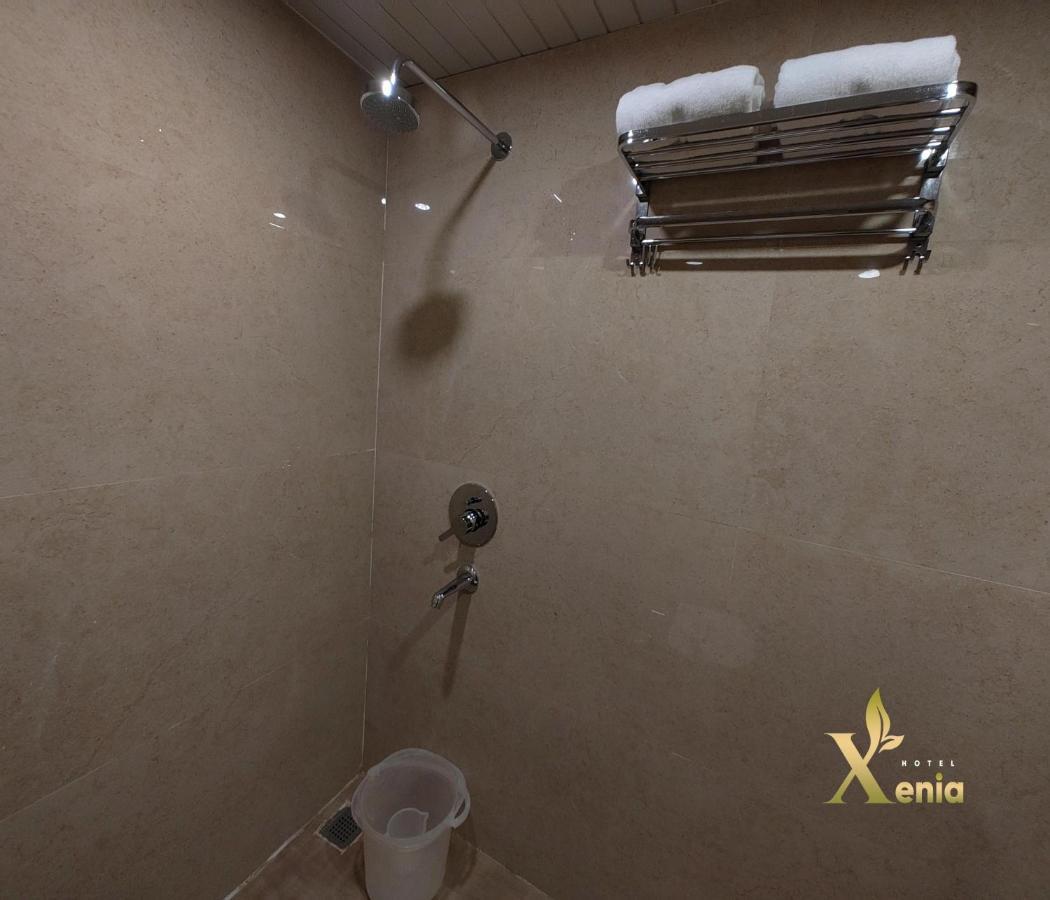 Hotel Xenia バラナシ エクステリア 写真