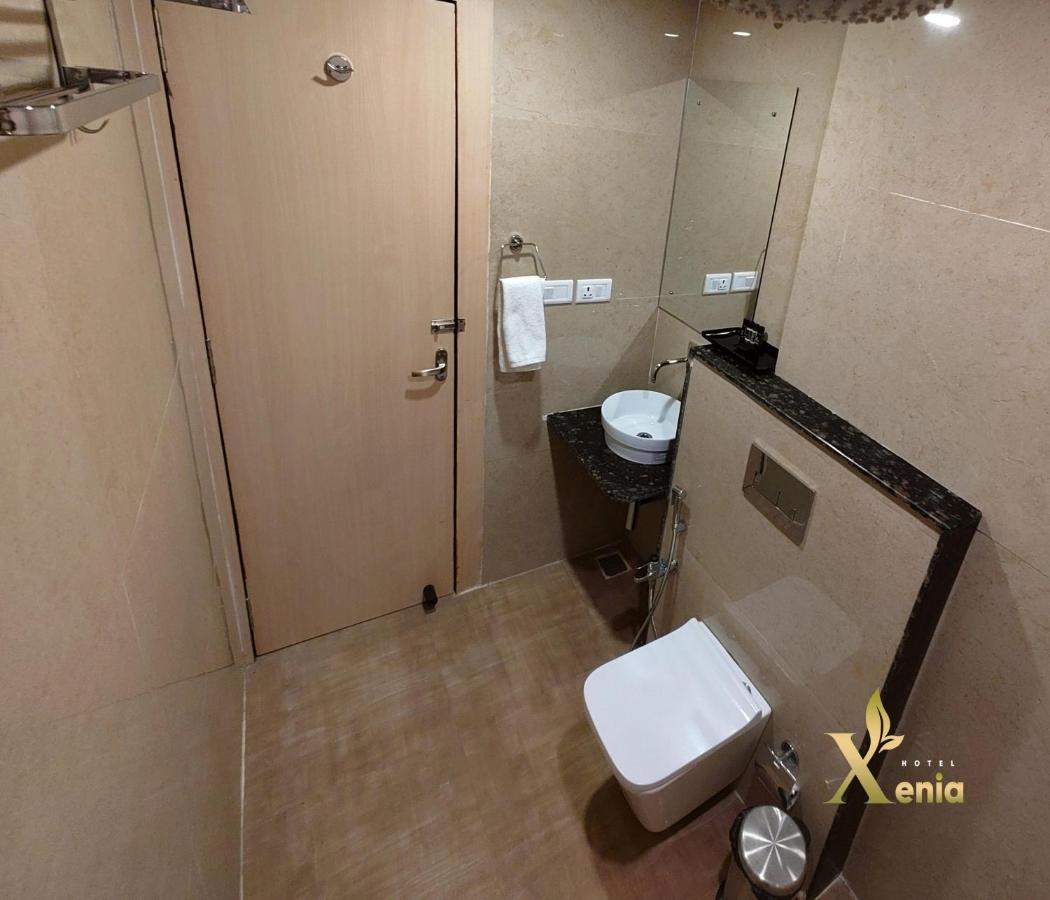 Hotel Xenia バラナシ エクステリア 写真