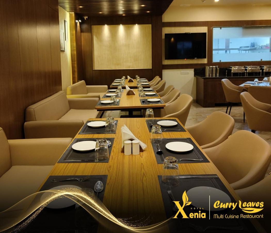 Hotel Xenia バラナシ エクステリア 写真
